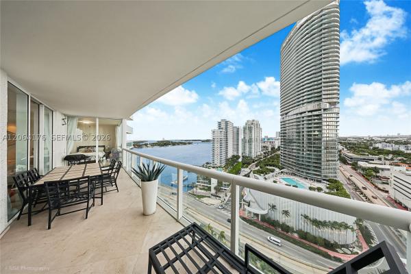 Icon South Beach, 450 Alton Rd #1904, Miami Beach, Florida 33139, image 3