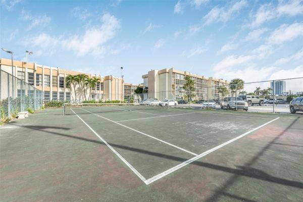 De Soto Park South, 501 Three Islands Blvd #519, Hallandale Beach, Florida 33009, image 3