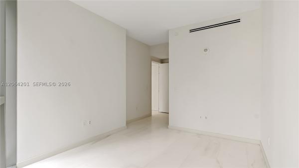 300 Biscayne Boulevard Way #1106E, Miami, Florida 33131, image 1