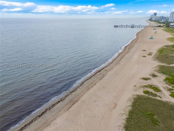 3228 NE 7th St, Pompano Beach, Florida 33062, image 2