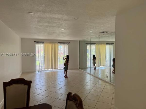 Golden Isles, 700 Layne Blvd #115, Hallandale Beach, Florida 33009, image 3