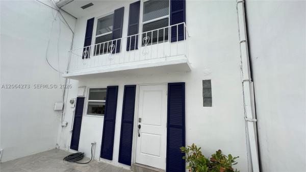 Areta Estates, 2061 NE 123rd St, North Miami, Florida 33181, image 1