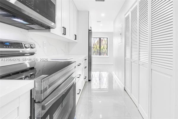 Kingsley Commons, 8957 NW 44th Ct, Sunrise, Florida 33351, image 1