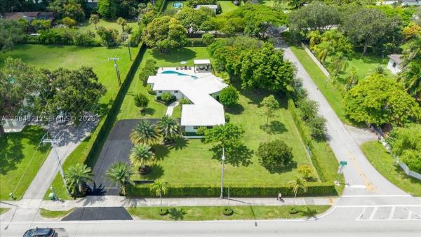 7240 Sunset Dr, Unincorporated Dade County, Florida 33143, image 1