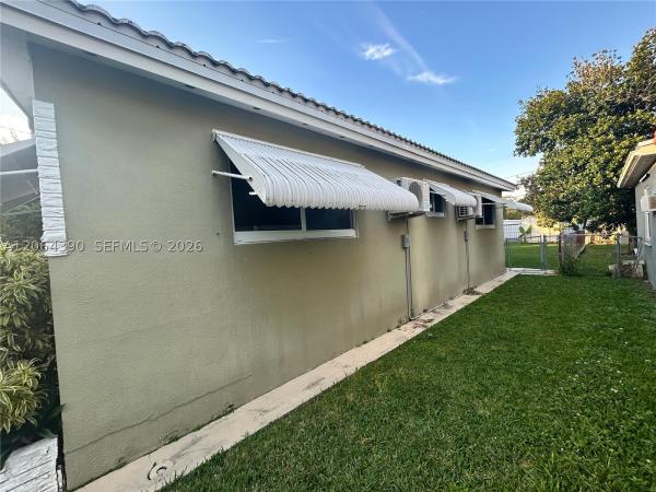 Broward Manor Of Hollywood, 1915 Mayo St, Hollywood, Florida 33020, image 1