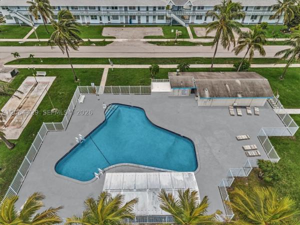 Romont Gardens Andover, 15 NW 204th St #30, Miami Gardens, Florida 33169, image 1