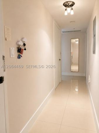 Mint At Riverfront, 92 SW 3rd St #1210, Miami, Florida 33130, image 3