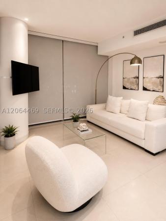 Mint At Riverfront, 92 SW 3rd St #1210, Miami, Florida 33130, image 1
