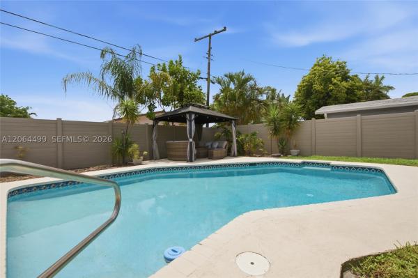 Coral Ridge Isles, 5640 NE 16th Ave, Fort Lauderdale, Florida 33334, image 3