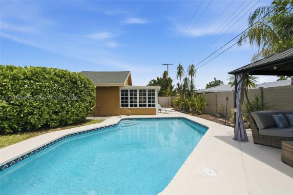 Coral Ridge Isles, 5640 NE 16th Ave, Fort Lauderdale, Florida 33334, image 1