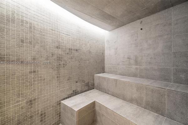 300 Biscayne Blvd Way #6301, Miami, Florida 33131, image 1