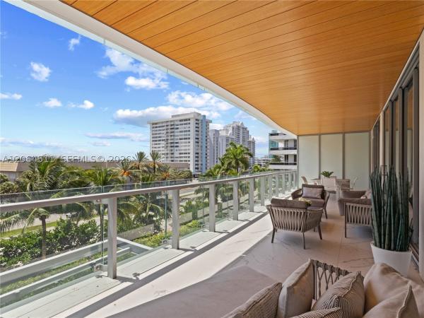 Oceancodo, 5775 Collins Ave #405, Miami Beach, Florida 33140, image 1