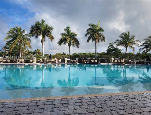 The Cove At Isles Of Bayshore, 8894 SW 225th St, Cutler Bay, Florida 33190, image 2