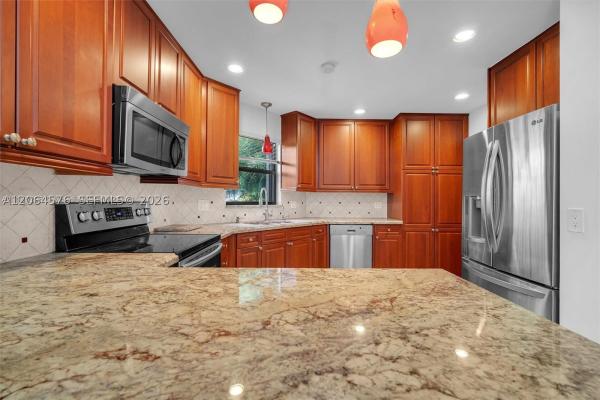 372 NW 35th Pl, Boca Raton, Florida 33431, image 3