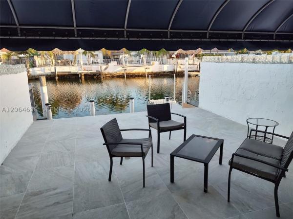 Areta Estates, 2061 NE 123rd St, North Miami, Florida 33181, image 1