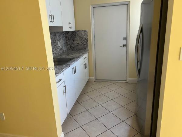 16980 NE 21st Ave #16982, North Miami Beach, Florida 33162, image 3