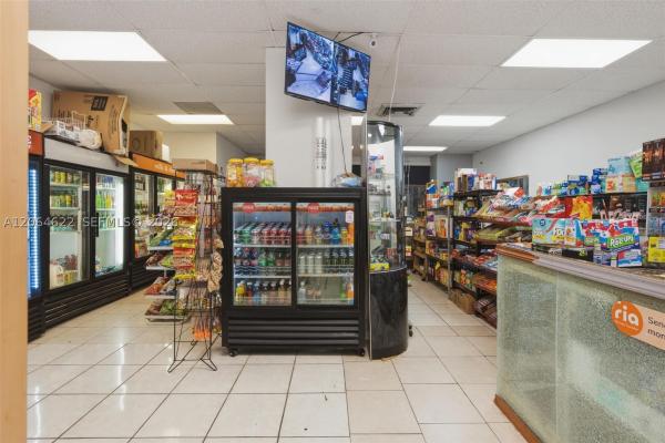1301 NE Miami Gardens Dr #326W, Unincorporated Dade County, Florida 33179, image 1