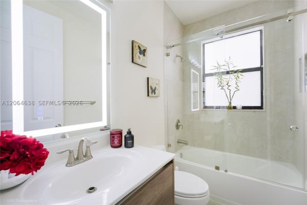 Madison Pointe At Central Park, 8723 NW 102nd Pl, Doral, Florida 33178, image 2