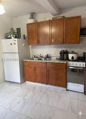 2118 NW 86th St, Unincorporated Dade County, Florida 33147, image 3