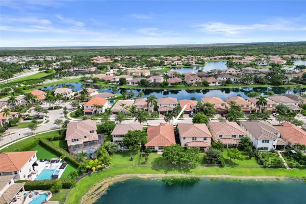 MiraLago At Parkland, 10340 Lake Vista Ct, Parkland, Florida 33076, image 3