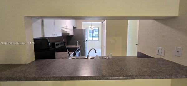 Fairway Townhouses, 9092 NW 40th St #4, Coral Springs, Florida 33065, image 1