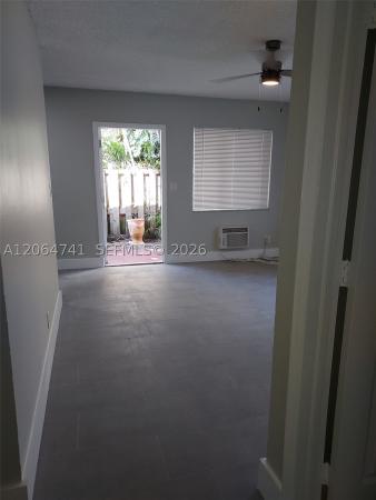 Riverside Park, 808 SW 14th Ter #1-4, Fort Lauderdale, Florida 33312, image 3