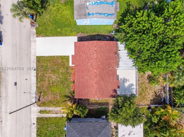 Washington Park, 1583 NE 152nd St, North Miami Beach, Florida 33162, image 1