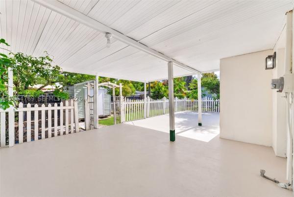 Washington Park, 1583 NE 152nd St, North Miami Beach, Florida 33162, image 2