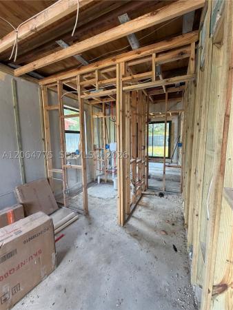 Collier City, 2732 NW 5th St, Pompano Beach, Florida 33069, image 2
