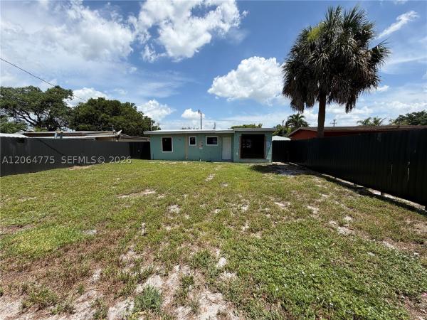 Collier City, 2732 NW 5th St, Pompano Beach, Florida 33069, image 3