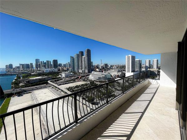 1717 N Bayshore Dr #A-2338, Miami, Florida 33132, image 2