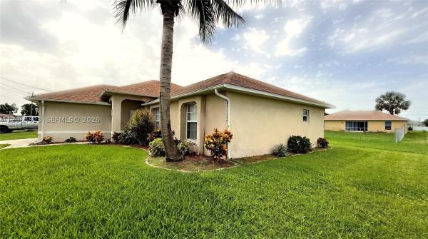 Cape Coral, 312 NE 30th Ter, Cape Coral, Florida 33909, image 1