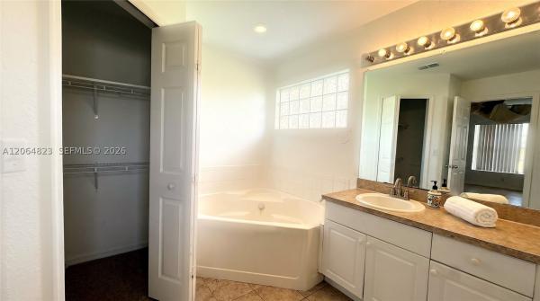 Cape Coral, 312 NE 30th Ter, Cape Coral, Florida 33909, image 3