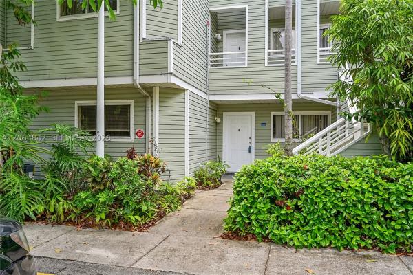 Summer Lake At Three Lakes, 3453 NW 44th St #107, Oakland Park, Florida 33309, image 2