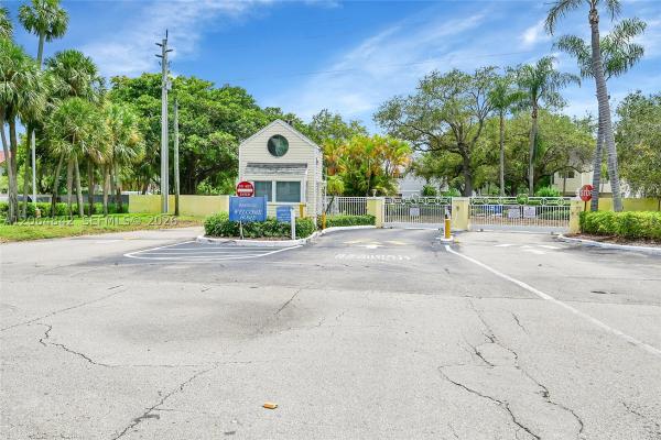 Summer Lake At Three Lakes, 3453 NW 44th St #107, Oakland Park, Florida 33309, image 1