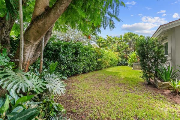 Granada, 810 Venetia Ave, Coral Gables, Florida 33134, image 1