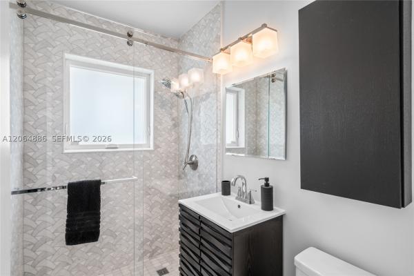 Granada, 810 Venetia Ave, Coral Gables, Florida 33134, image 3