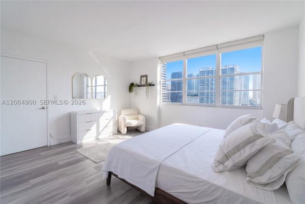 The Four Ambassadors, 801 Brickell Bay Dr #1961, Miami, Florida 33131, image 1