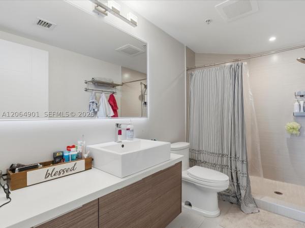 Brickell Ten, 1010 SW 2nd Ave #1009, Miami, Florida 33130, image 2