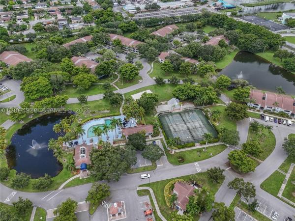 831 Lyons Rd #23101, Margate, Florida 33063, image 2