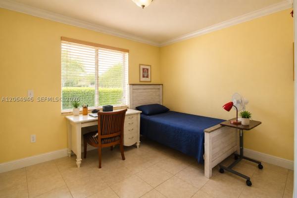 14261 SW 28th St, Unincorporated Dade County, Florida 33175, image 2