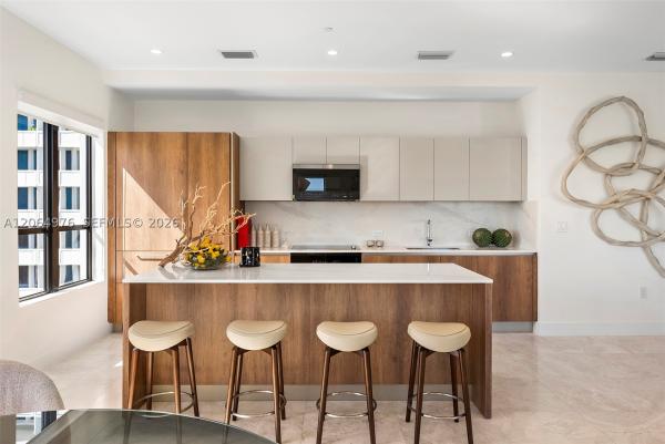 701 Valencia Ave #404, Coral Gables, Florida 33134, image 2