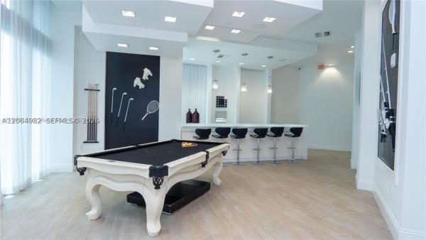 Wind, 350 S Miami Ave #2714, Miami, Florida 33130, image 2