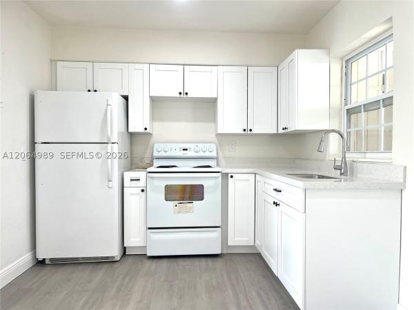Hoosier Heights, 1004 SW 24th Ave #1-2, Fort Lauderdale, Florida 33312, image 1