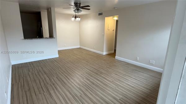 Lakewood Village Of Coral Springs, 1006 Twin Lakes Dr #20-E, Coral Springs, Florida 33071, image 1