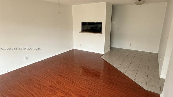 Lakewood Village Of Coral Springs, 1032 Twin Lakes Dr #21-G, Coral Springs, Florida 33071, image 1