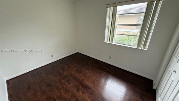 Lakewood Village Of Coral Springs, 1032 Twin Lakes Dr #21-G, Coral Springs, Florida 33071, image 2