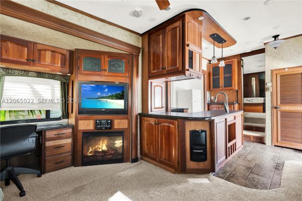 Cutler Ridge, 10100 Nicaragua Dr, Cutler Bay, Florida 33189, image 1