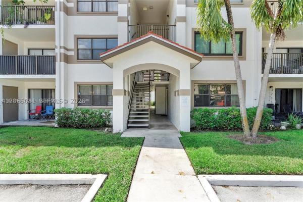Hollywood Parc, 540 S Park Rd #14-9, Hollywood, Florida 33021, image 2