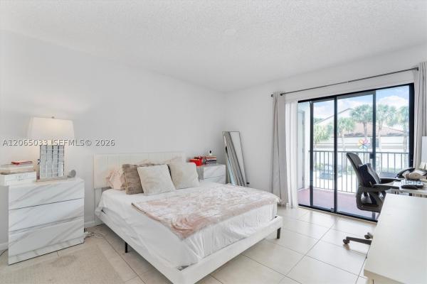 Hollywood Parc, 510 S Park Rd #25-10, Hollywood, Florida 33021, image 2